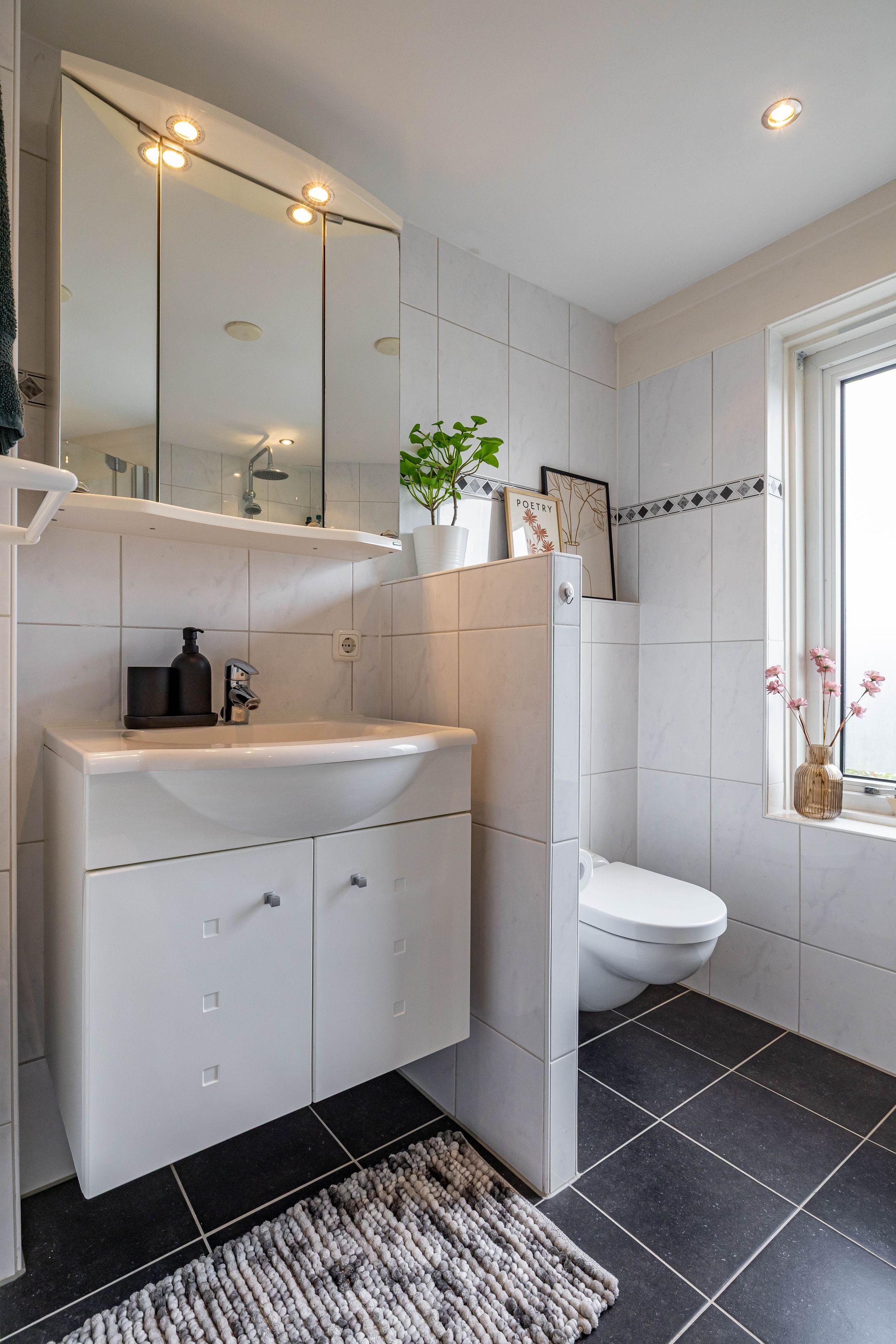 Foto 30 van Hoofdweg 181-D