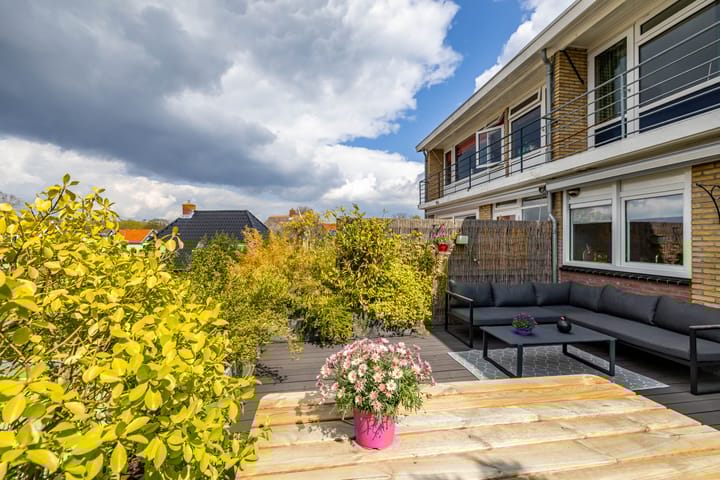 Photo 40 of Hoofdweg 181-D