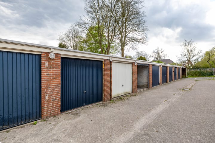 Photo 43 of Hoofdweg 181-D