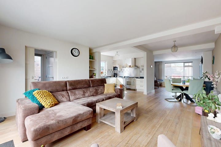 Photo 10 of Daniëlstraat 13