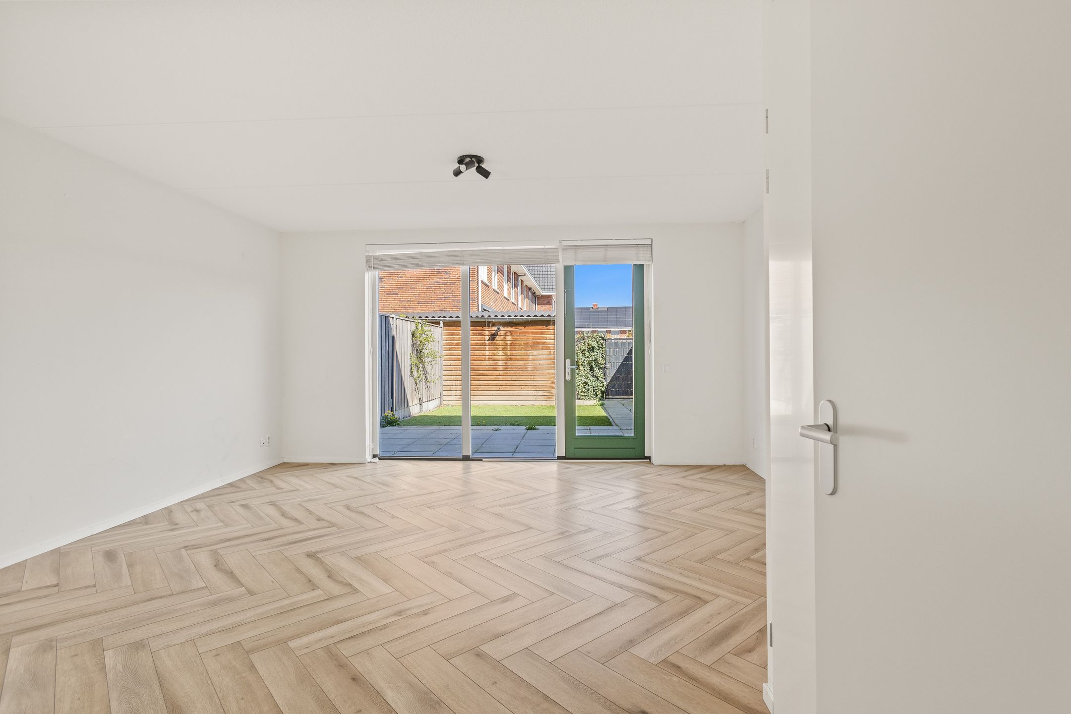 Foto 6 van Zuidendijk 54