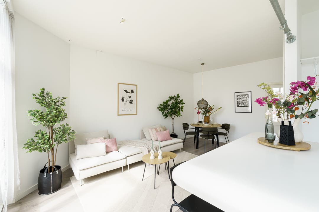 Photo 8 of Nicolaas van der Laanstraat 2-B