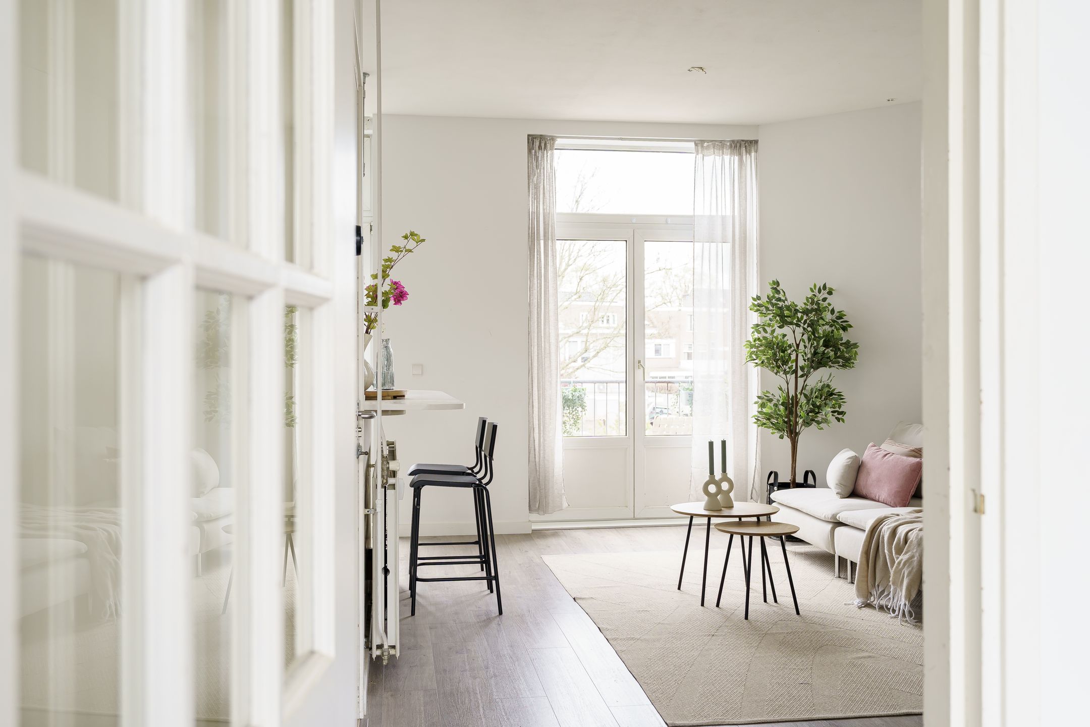 Photo 18 of Nicolaas van der Laanstraat 2-B