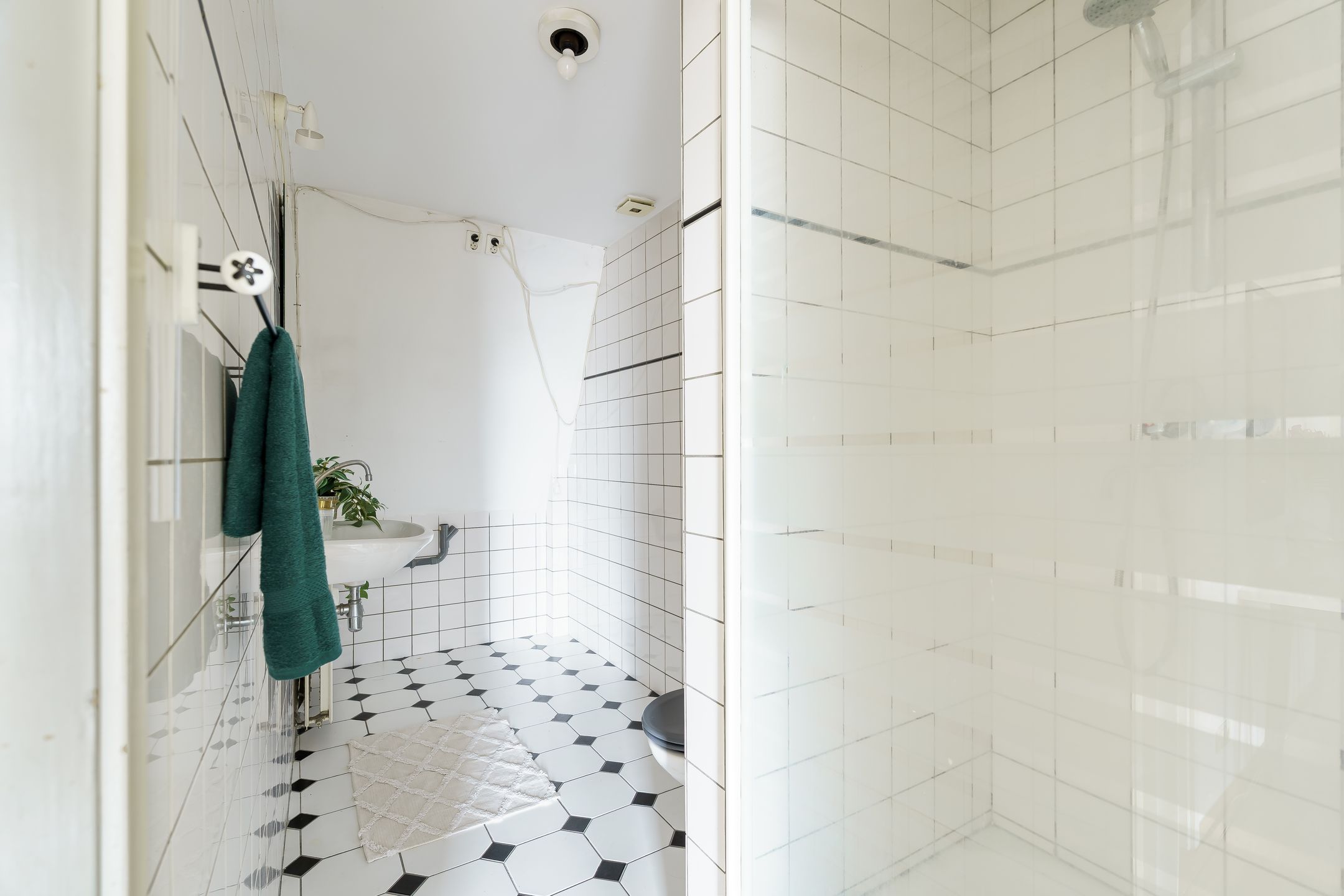 Photo 30 of Nicolaas van der Laanstraat 2-B