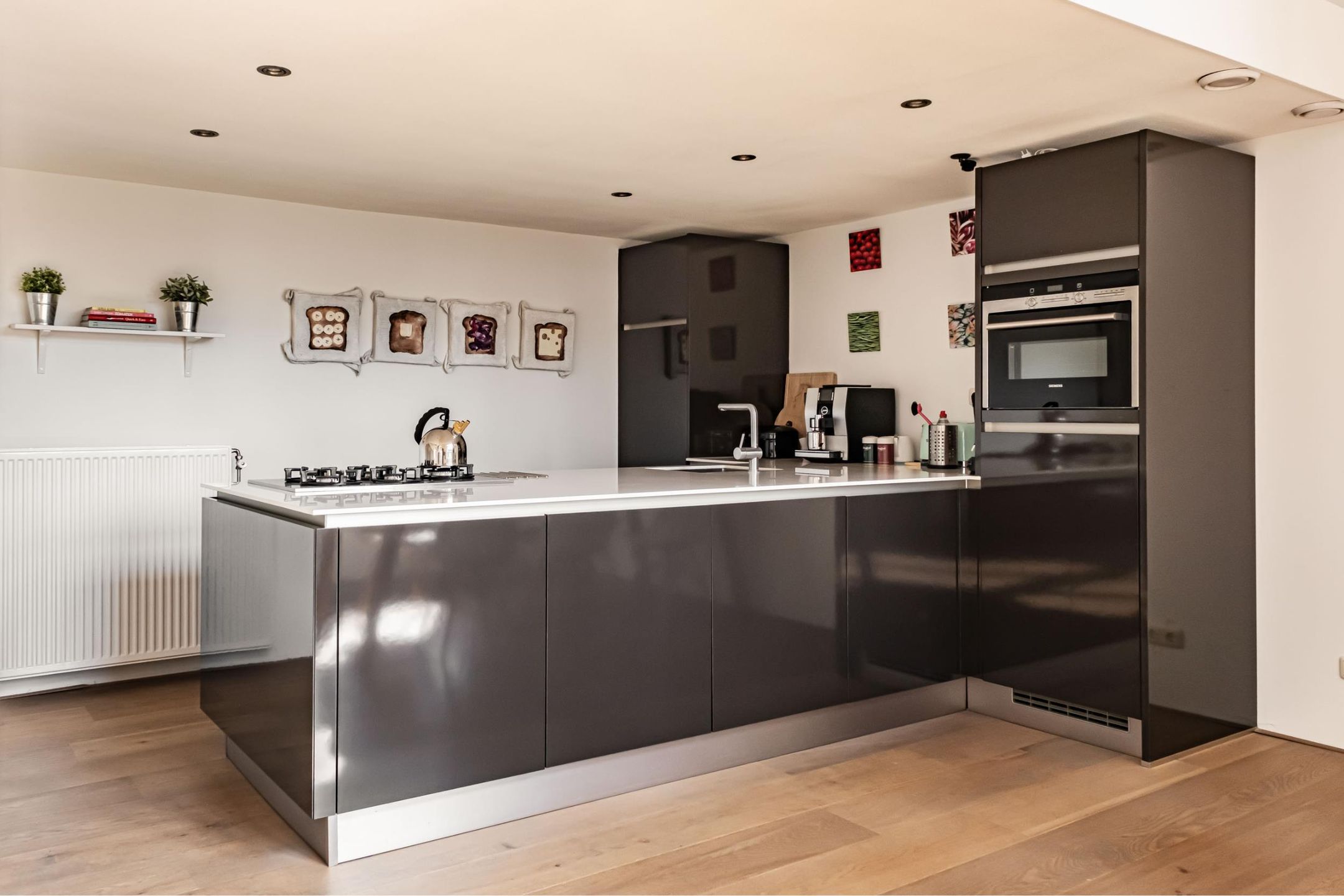 Photo 3 of Kamperlaan 48