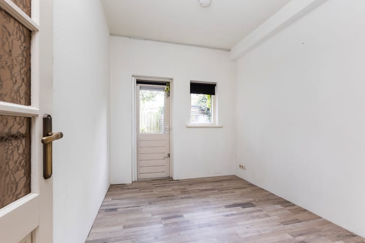 Foto 14 van Bisschop Willebrandlaan 93