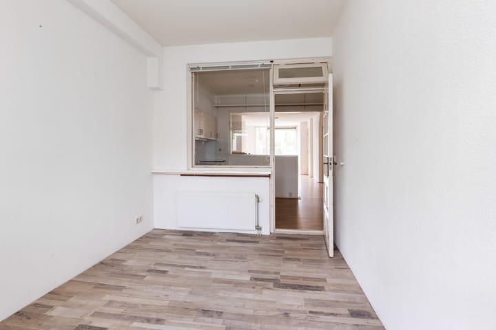 Foto 15 van Bisschop Willebrandlaan 93