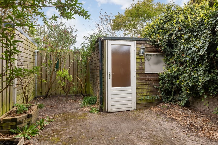 Foto 17 van Bisschop Willebrandlaan 93