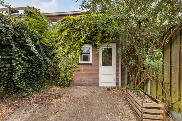 Foto 18 van Bisschop Willebrandlaan 93