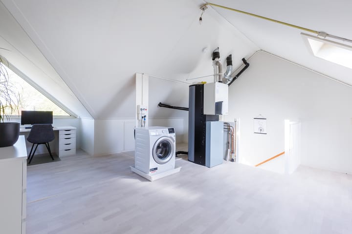 Foto 32 van De Gasperilaan 55