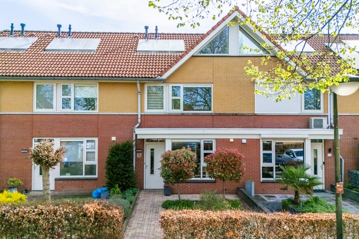 Foto 34 van De Gasperilaan 55