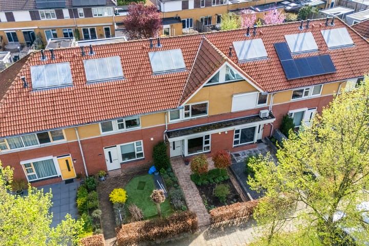 Foto 35 van De Gasperilaan 55