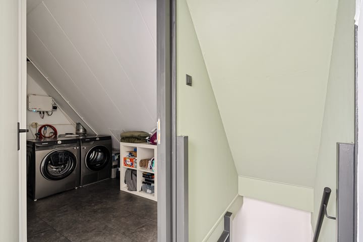 Photo 27 of Kropaar 13