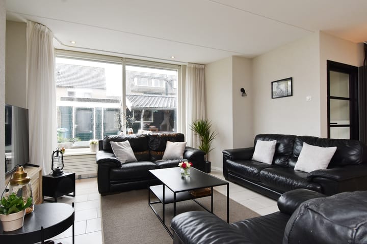 Foto 13 van Ratelaar 24