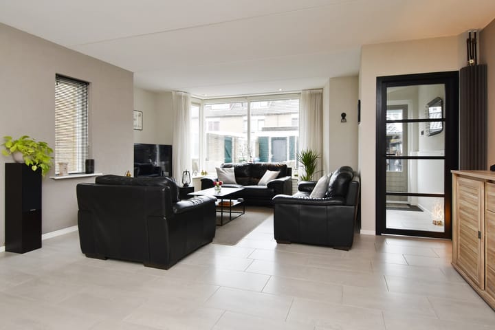 Foto 15 van Ratelaar 24