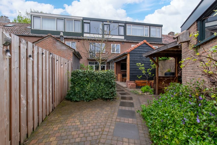 Foto 35 van Stationssingel 34