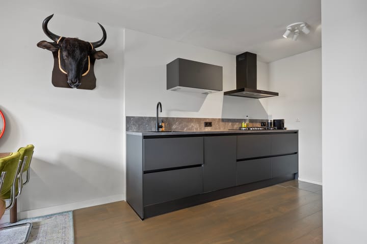 Foto 13 van van Berckelstraat 51