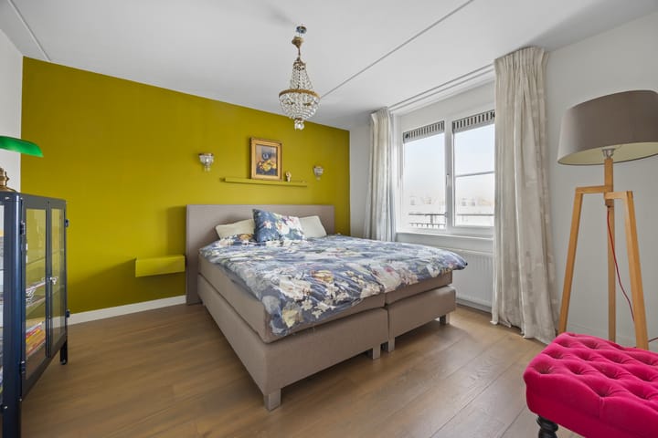 Foto 15 van van Berckelstraat 51