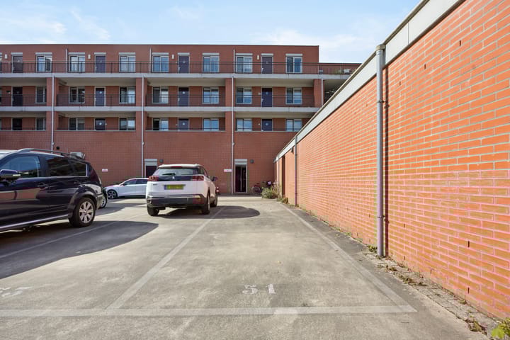 Foto 24 van van Berckelstraat 51