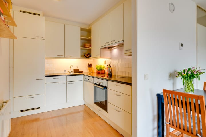 Foto 15 van Hartingstraat 183