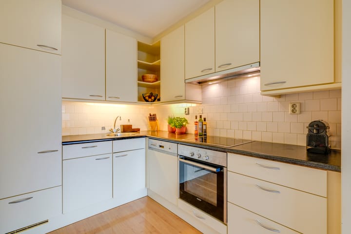 Foto 16 van Hartingstraat 183