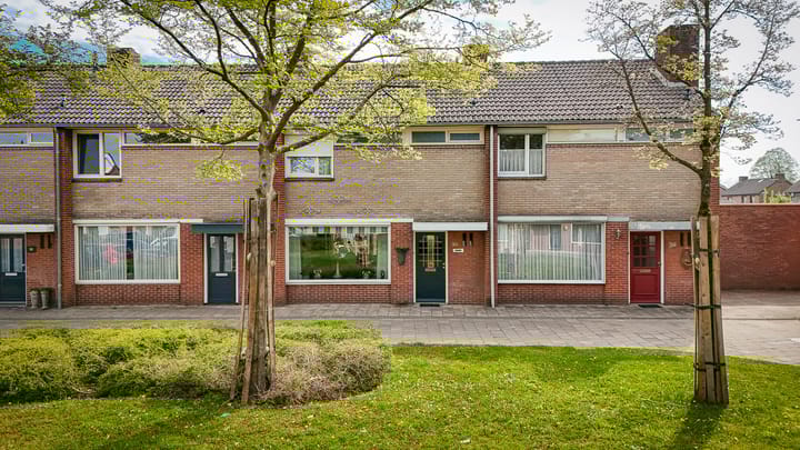 Photo 23 of Michiel de Ruyterstraat 36