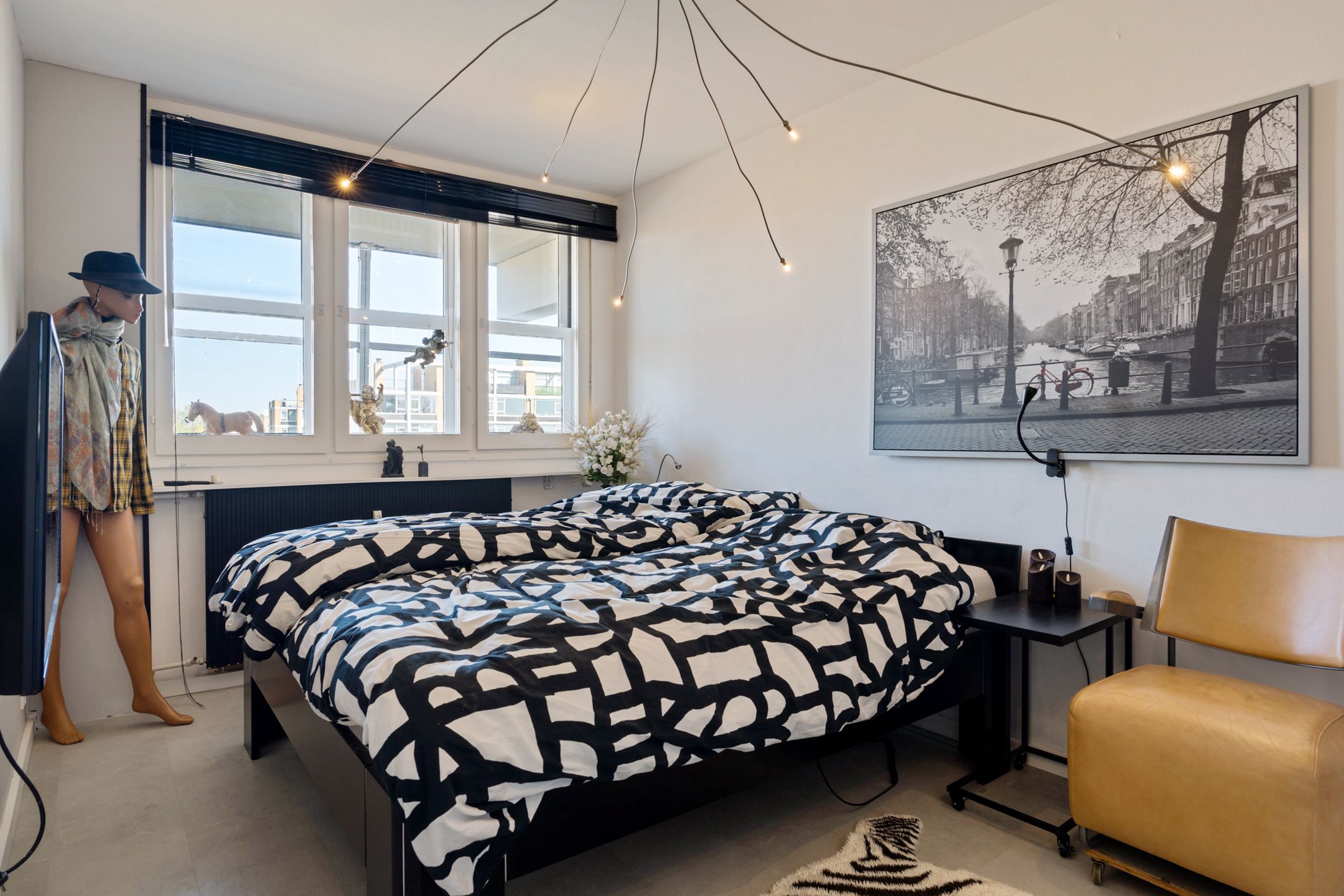 Foto 39 van Pisuissestraat 387