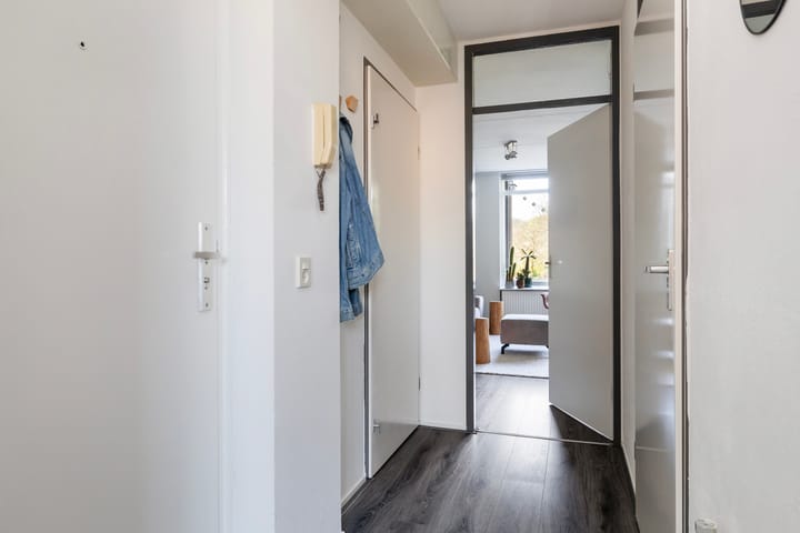 Photo 3 of Huzarenstraat 42