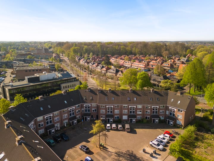 Photo 23 of Huzarenstraat 42