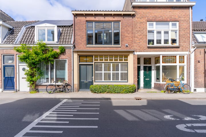 Foto 1 van Oudwijkerdwarsstraat 32