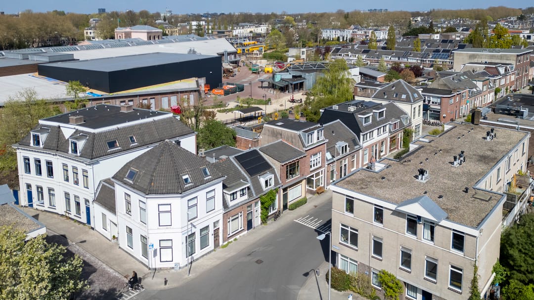 Foto 53 van Oudwijkerdwarsstraat 32