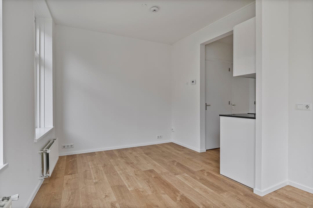 Foto 11 van Middenstraat 2