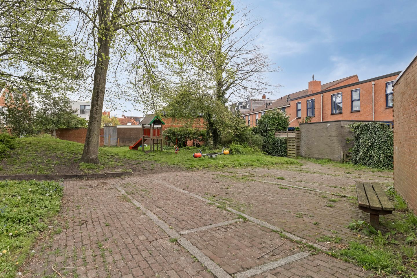 Foto 19 van Middenstraat 2