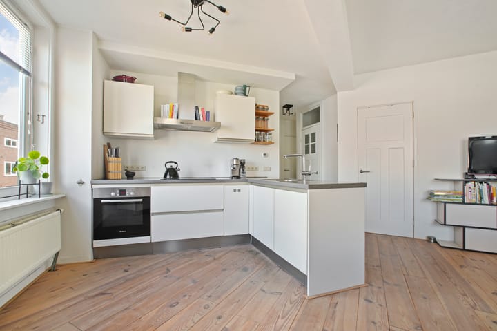 Foto 4 van Amaliastraat 9-3