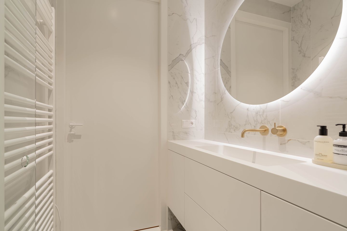 Photo 14 of Welnastraat 340