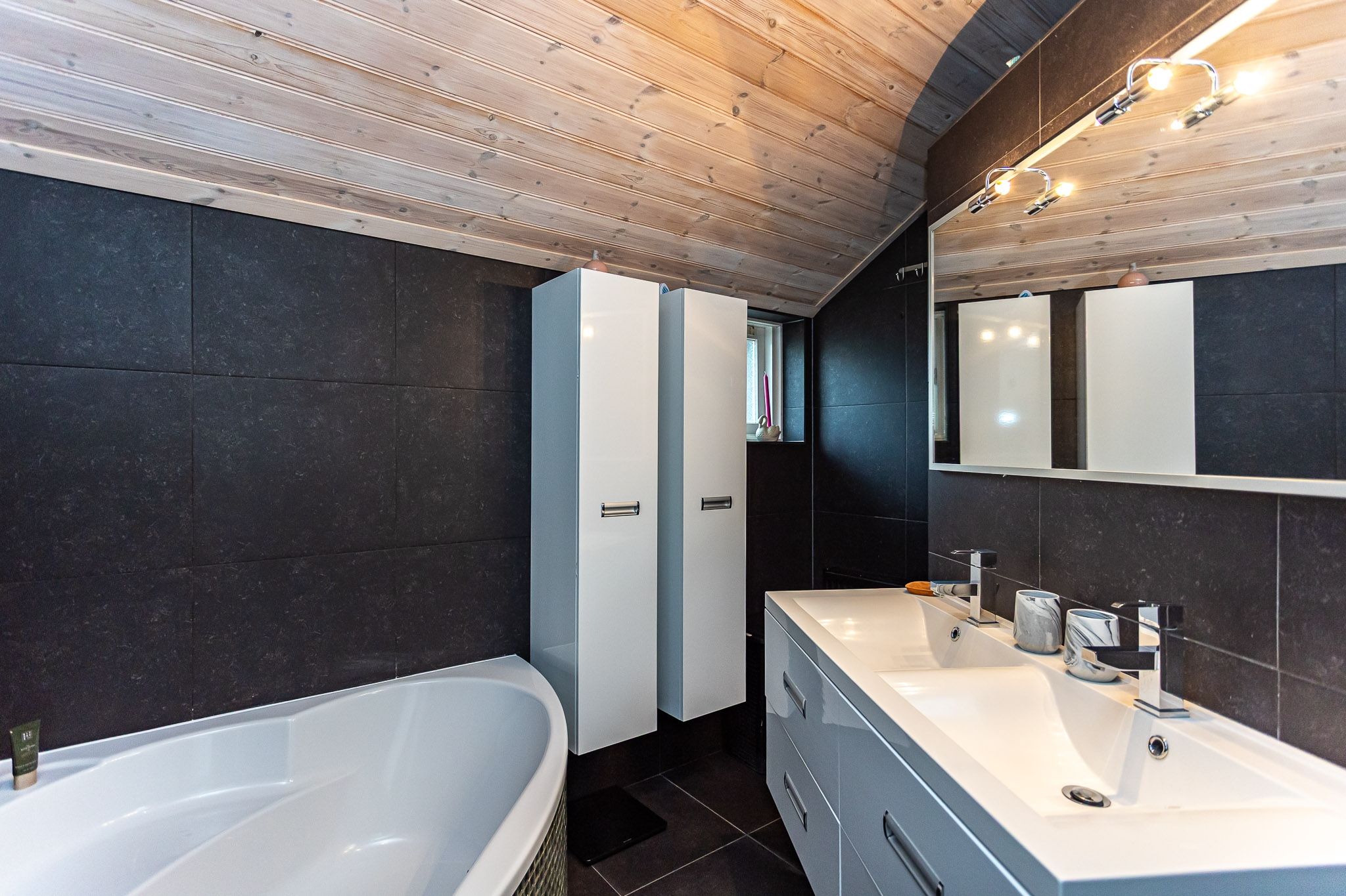 Foto 18 van Dries 13