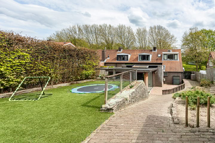 Foto 40 van Dries 13