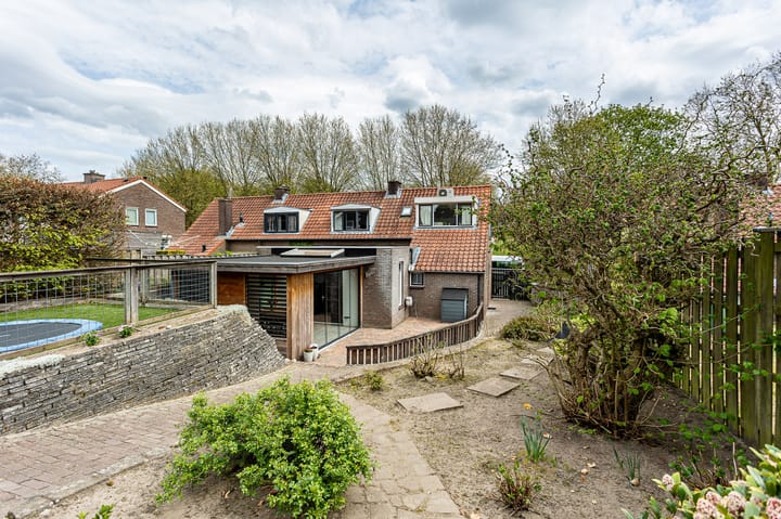 Foto 41 van Dries 13