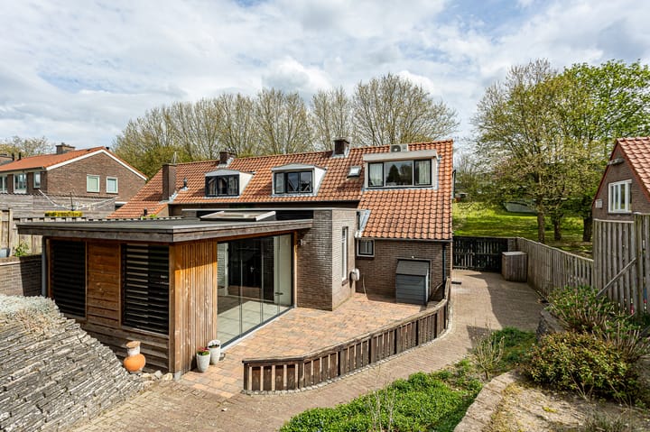 Foto 42 van Dries 13