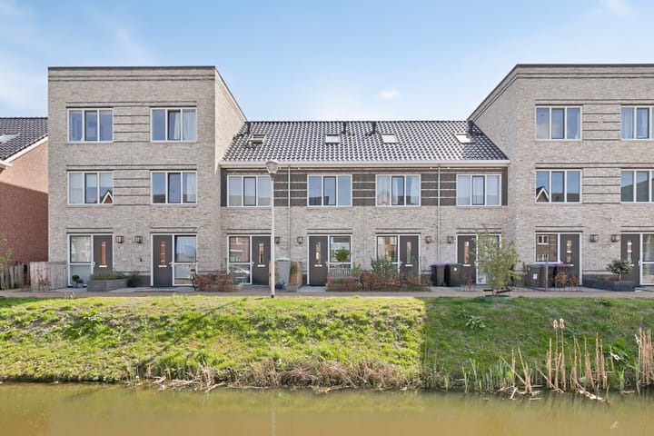 Photo 6 of Fresiatuin 10