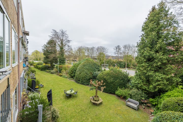 Foto 29 van Julianastraat 4