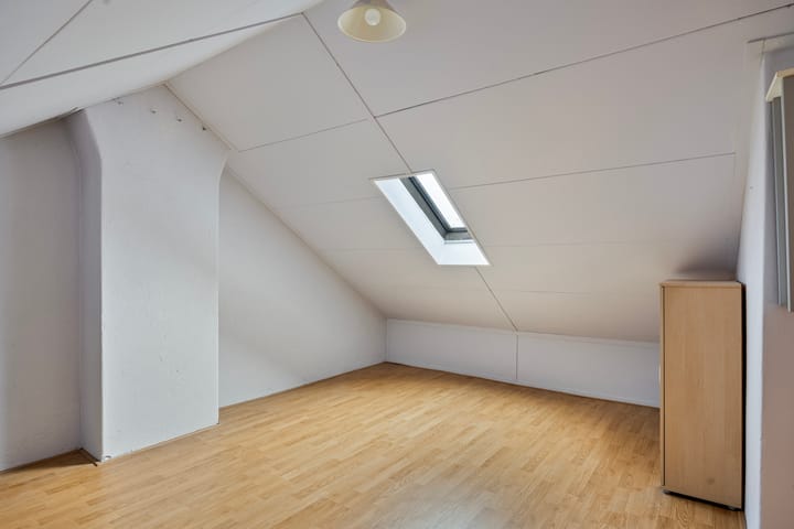 Foto 20 van Schoolstraat 1