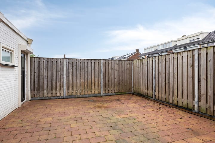 Foto 23 van Schoolstraat 1