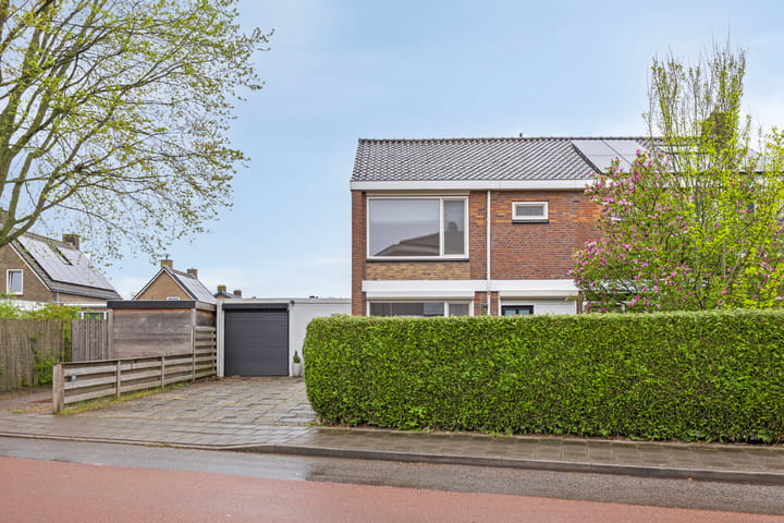 Foto 29 van Schoolstraat 1