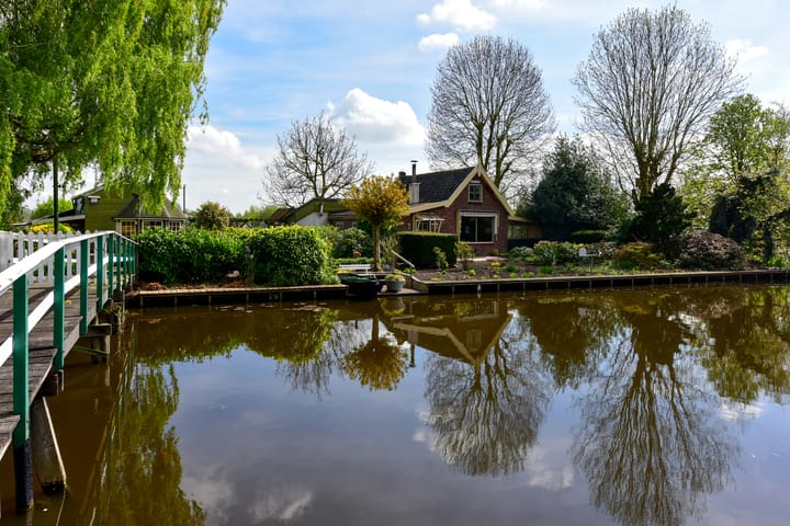 Foto 1 van Vuurlijn 25