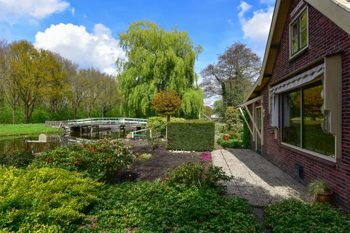 Foto 8 van Vuurlijn 25