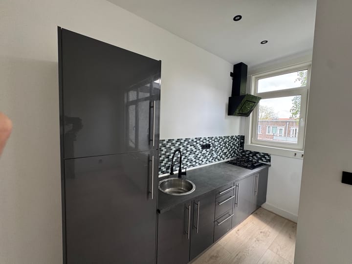 Foto 3 van Zuidhoek 274-A02