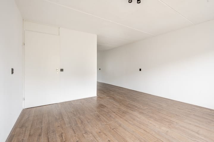 Foto 4 van Aprilstraat 5