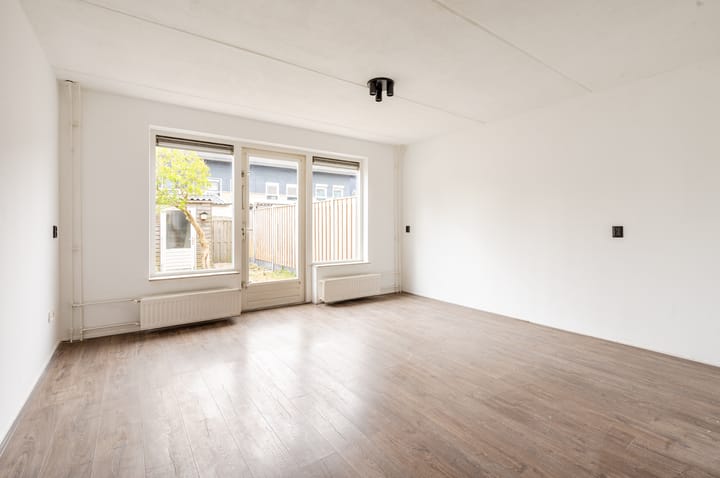 Foto 5 van Aprilstraat 5