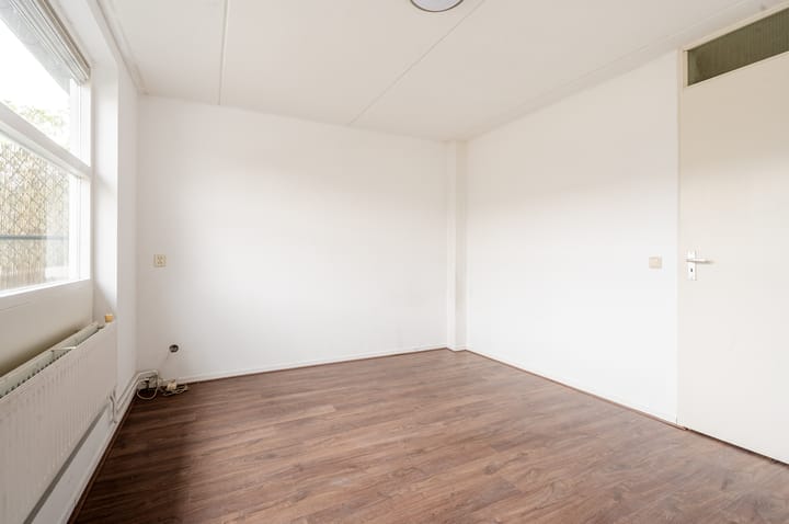 Foto 15 van Aprilstraat 5